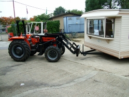 45 DI 2WD/4WD (47hp) - click to enlarge 45 DI 2WD/4WD (47hp)
