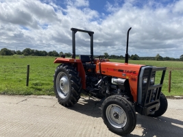 35 DI OIB 2WD (37hp) - with radiator guard - click to enlarge 35 DI OIB 2WD (37hp) - with radiator guard